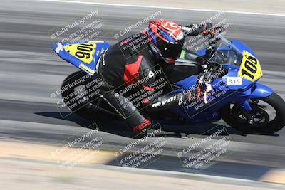 media/Oct-30-2025-Racers Edge (Thu) [[dabbdaf680]]/3-B Group/Session 3 (Turn 15 Inside)/